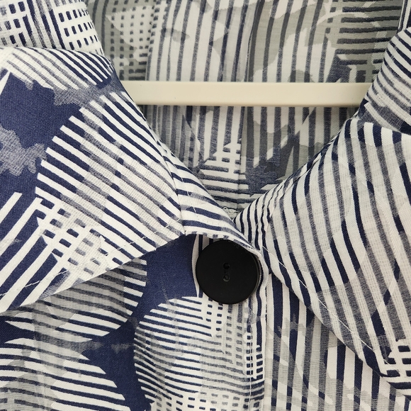 Damee Inc. Blue and White Circle Patterned Sheer Jacket - Picture 5 of 13